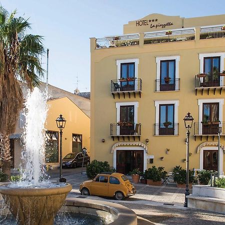 Hotel La Piazzetta Castellammare del Golfo Extérieur photo